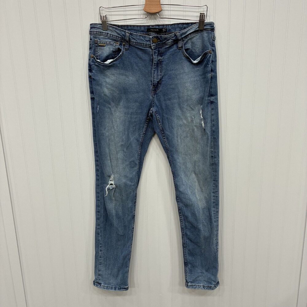 Tahari Men's W36 x L32 Blue Distressed Slim Straight Stretch Denim Jeans